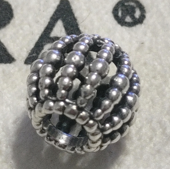 ʕ·ᴥ·ʔ Authentic Retired Pandora Breaded Openwork Charm - 798679COO - Picture 4 of 4